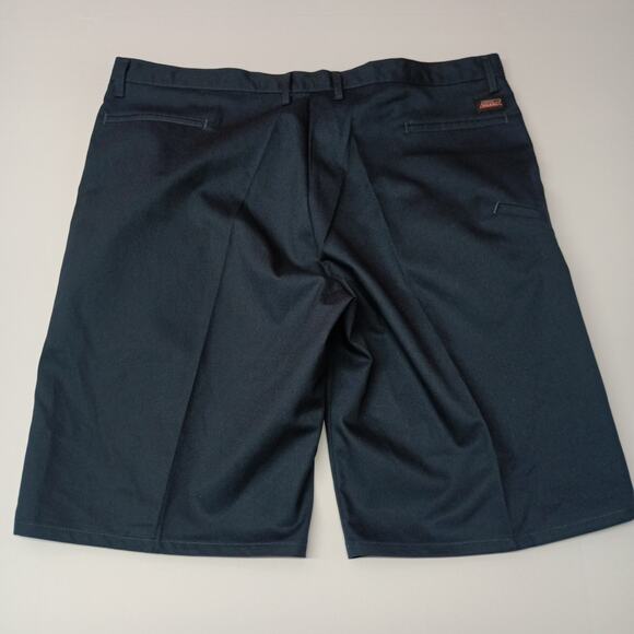 Dickies Men's Blue Loose Fit Everyday Comfort Classic Work Chino Shorts Size 44 - Picture 5 of 5